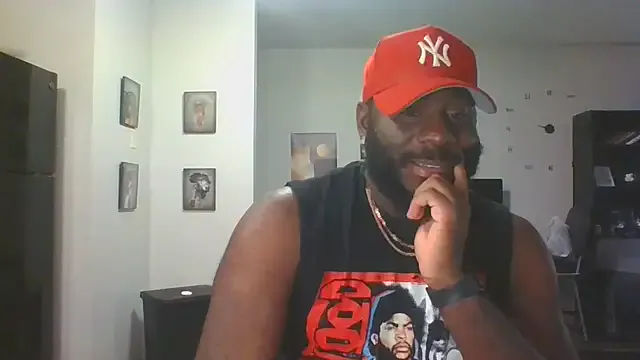 Stayinalive1992 from StripChat