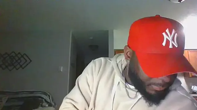 Stayinalive1992 from StripChat