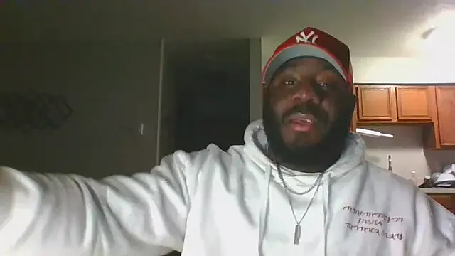 Stayinalive1992 from StripChat