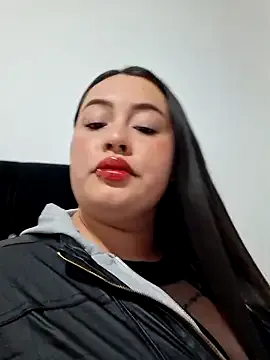 Stefani02 from StripChat is Freechat