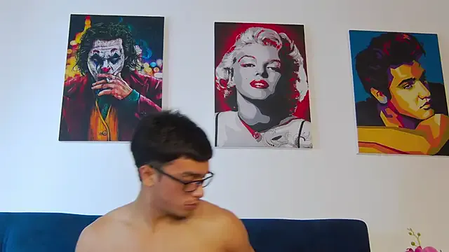 Girls: try live performances with matured performers, from dancing to quirks, in a variety of beautiful sex cams.