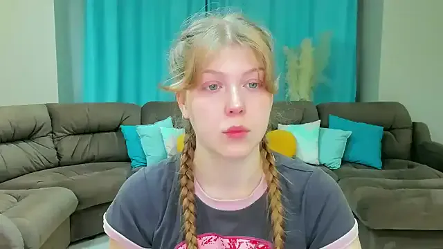 Stella_Light from StripChat is Freechat