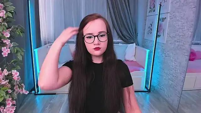 StellaGloww from StripChat is Freechat