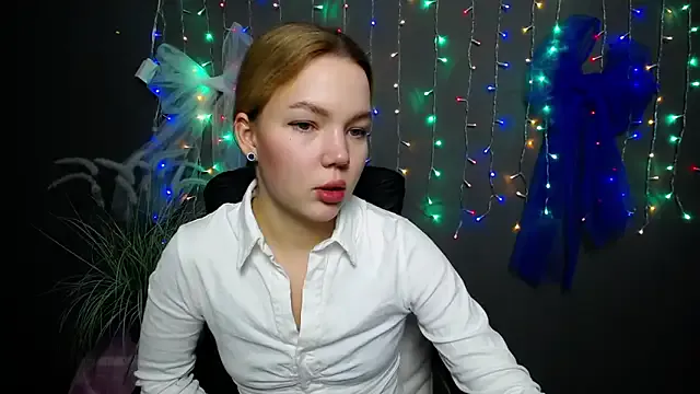 StellaLight from StripChat is Freechat