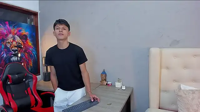 Girls: try live performances with matured performers, from dancing to quirks, in a variety of beautiful sex cams.