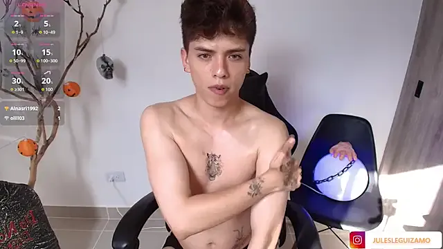 stev_austin_ from StripChat is Freechat
