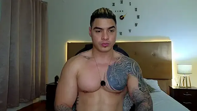 Steven_Velez from StripChat is Freechat