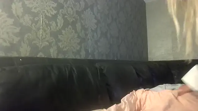 stormy_p from StripChat is Freechat