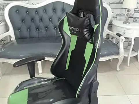 Stormycloud_a from StripChat is Freechat