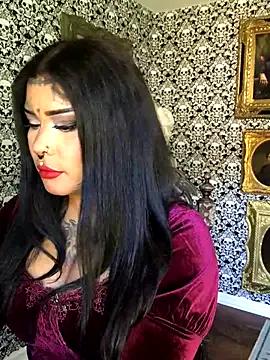 Succubus_Vampira from StripChat is Freechat