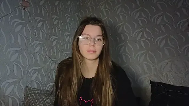 sugarrr_lady from StripChat is Freechat