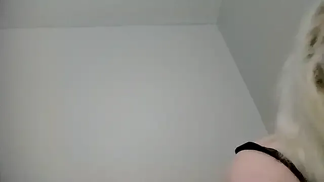 SugarTits199869 from StripChat is Freechat