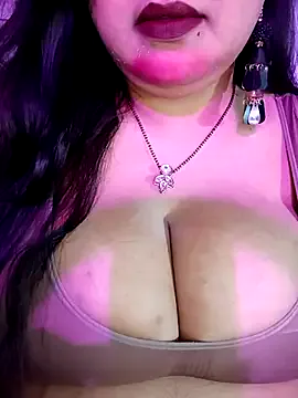 Suhanakhan04 from StripChat is Freechat