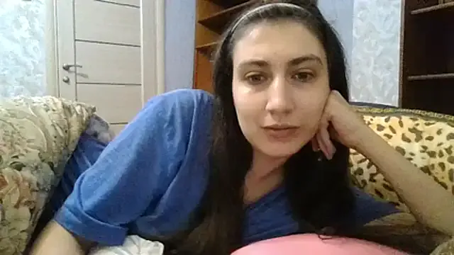 summerkathyy from StripChat is Freechat