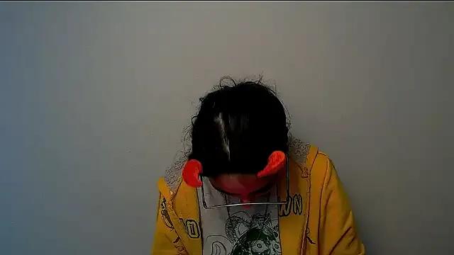 Sun_Shine__ from StripChat is Freechat