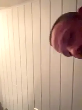 superbertok from StripChat is Freechat