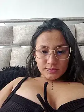 SussySunny_ from StripChat is Freechat