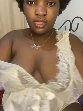 sweet18creamybigpussy from StripChat is Freechat