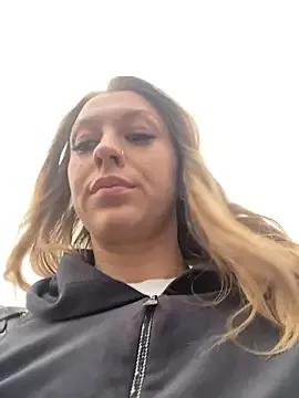 Sweet___Emily from StripChat is Freechat