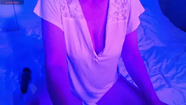 Sweetchani666 from StripChat