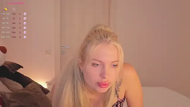 Girls: try live performances with matured performers, from dancing to quirks, in a variety of beautiful sex cams.