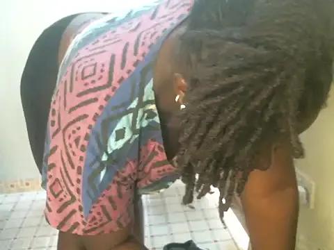 Sweetie_pussy from StripChat is Freechat