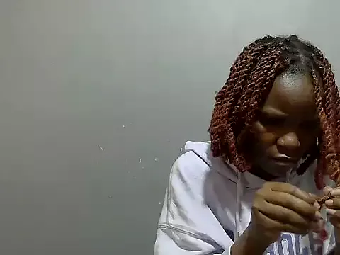 Sweetlanah from StripChat