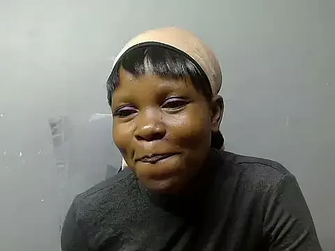 Sweetlanah from StripChat