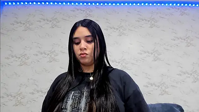 Swet_Megan from StripChat is Freechat