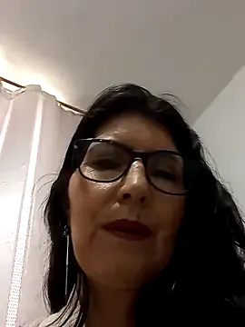 swity_foster from StripChat is Freechat