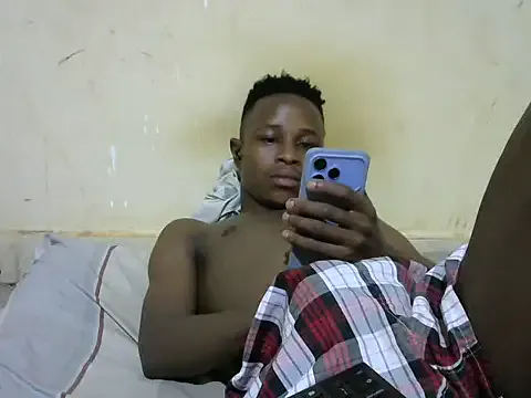 swthairydic from StripChat is Freechat