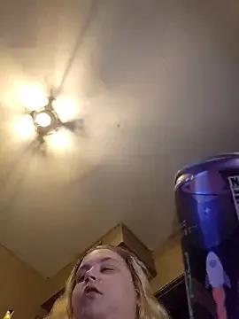 Tabbycat27 from StripChat is Freechat