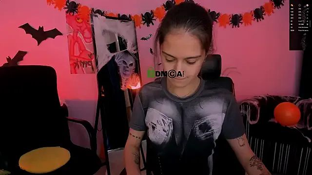 talia_seduce from StripChat is Freechat