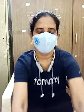 tamil_Boomika from StripChat is Freechat