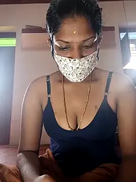 Tamil_Kavitha from StripChat is Freechat