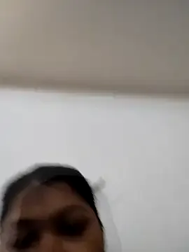 tamil_Miraclequeen from StripChat is Freechat