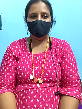 Tamil_Sweety from StripChat is Freechat