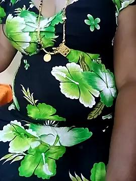 tamiltady from StripChat is Freechat