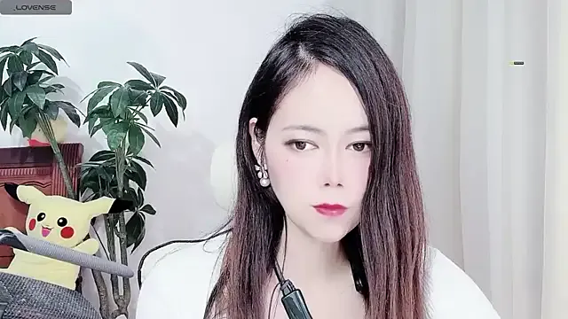 Tangt- from StripChat is Freechat