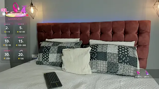 Girls: try live performances with matured performers, from dancing to quirks, in a variety of beautiful sex cams.