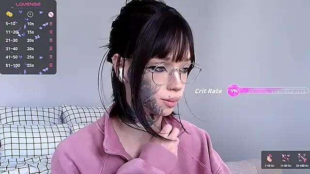 Tanya_M from StripChat is Freechat