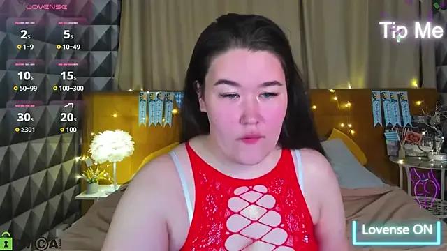 Tara_Torres from StripChat is Freechat