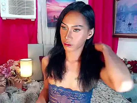 Tarah_MC_Collins from StripChat is Freechat