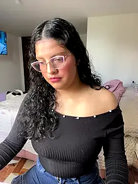 Tati__22 from StripChat