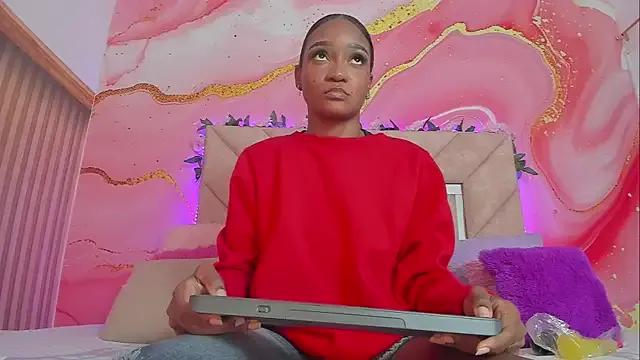 Taylor_oriana_ from StripChat is Freechat