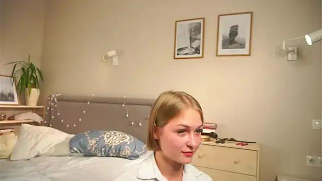 TenaBiller from StripChat is Freechat