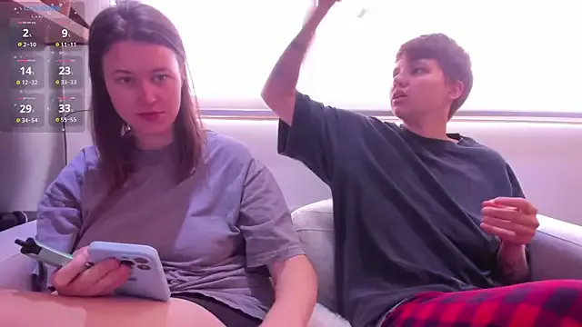 Girls: try live performances with matured performers, from dancing to quirks, in a variety of beautiful sex cams.