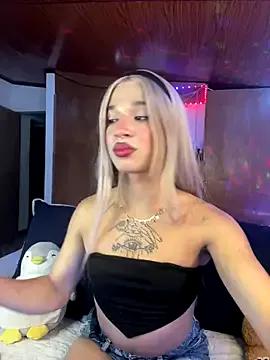Terra_sunlight from StripChat