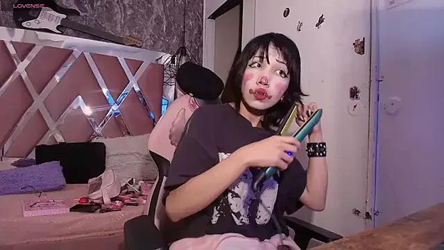 Girls: try live performances with matured performers, from dancing to quirks, in a variety of beautiful sex cams.