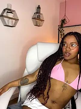 Terry_ebony from StripChat is Freechat